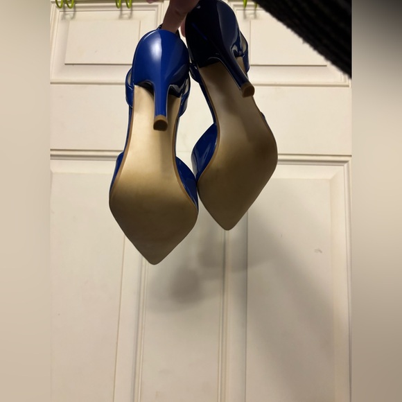 Blue Heels - Picture 3 of 4